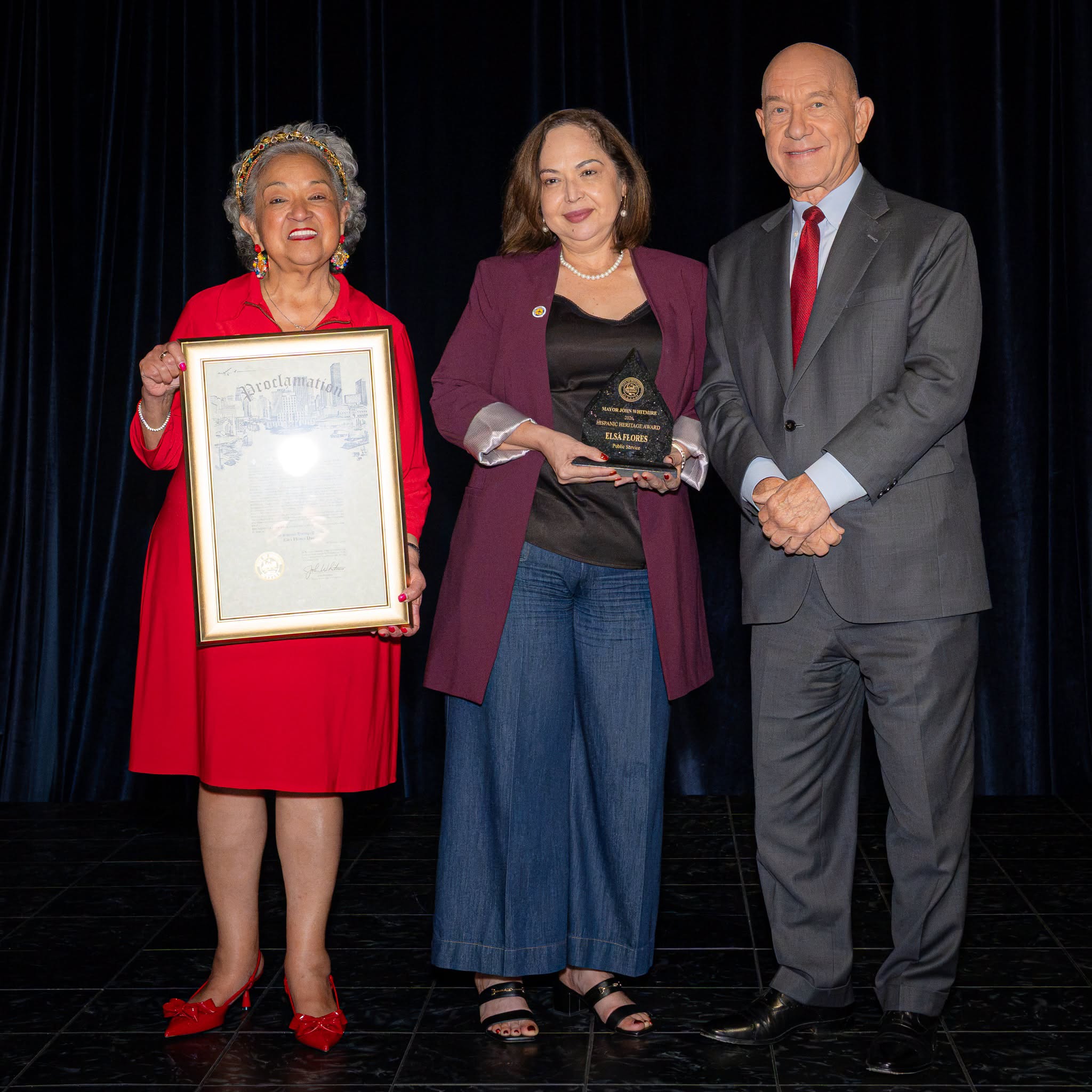 Elsa Flores, Mayor's Public Service Award