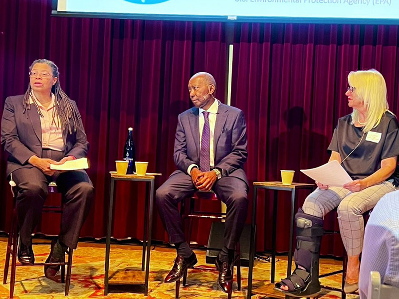 Earth Day HTX Speakers Including Mayor Turner