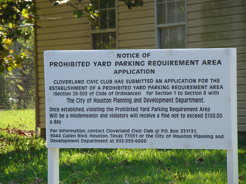NOTICE: Prohibited Yard Parking
